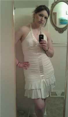 post your wedding  dress pic thanks.