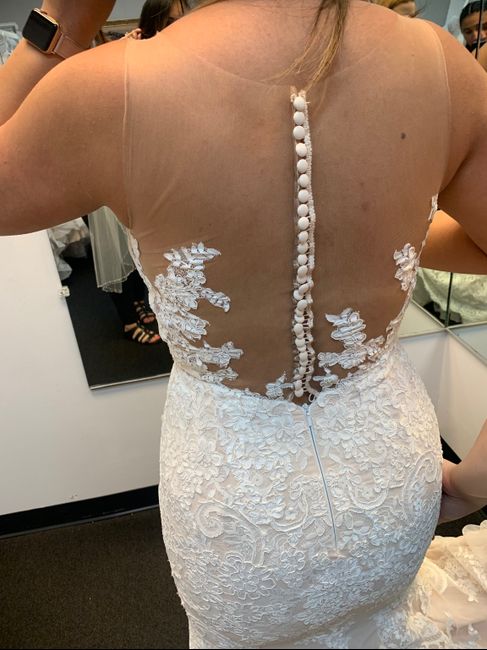 What's your favorite part of your wedding dress? 😍 7