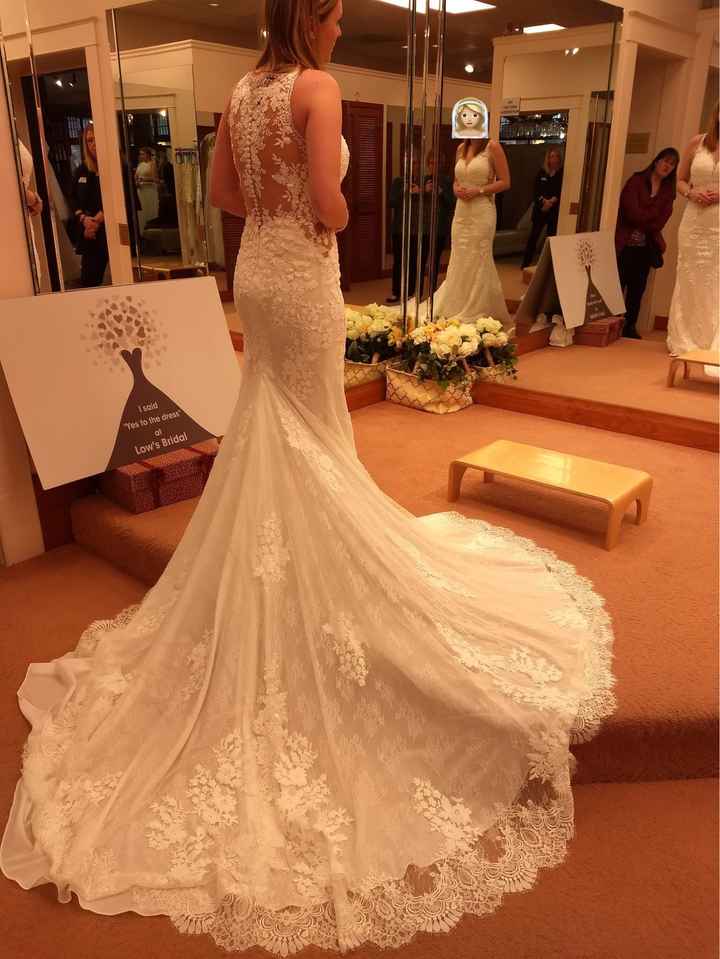 Stella York 6933 - 2