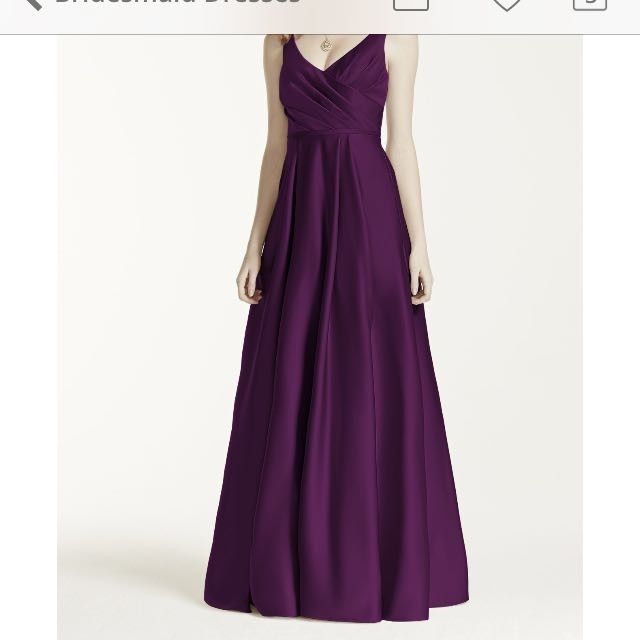 MOH dress detail