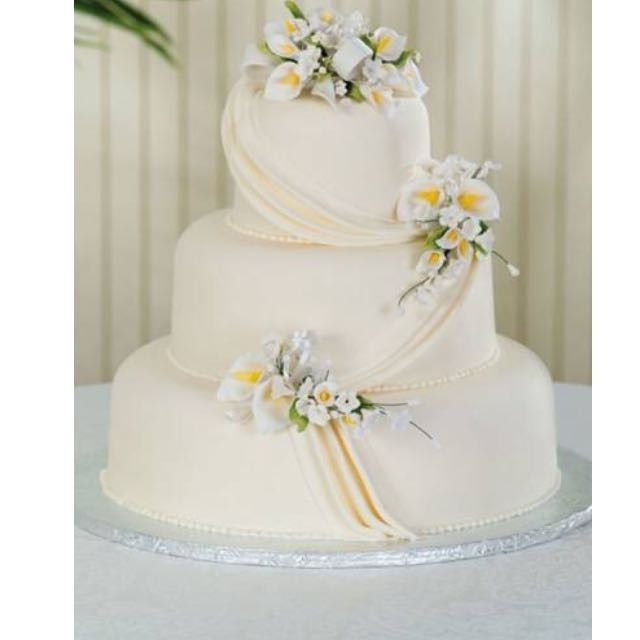 Deposit down for wedding cake !!