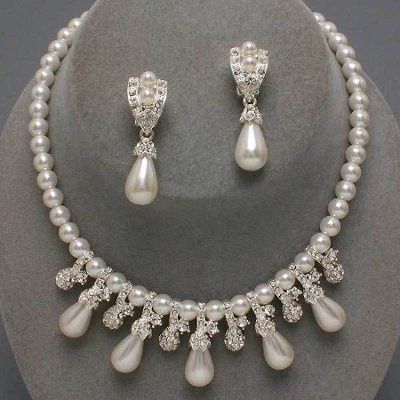 Got my bridal jewelry!!! =)   What is everybody else wearing?