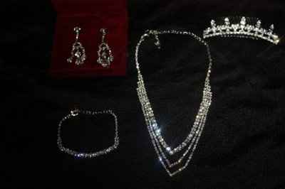 got my jewlrey today: Pics