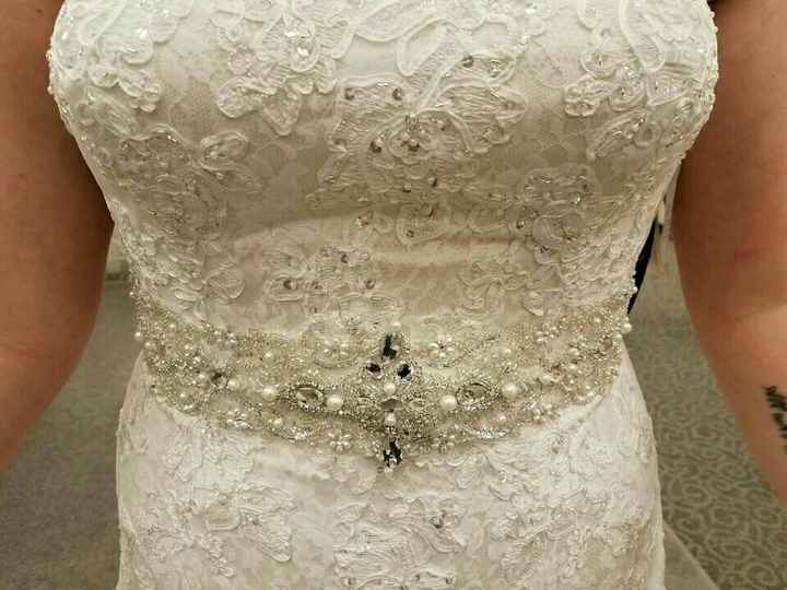 Any size 12/14 brides care to share?