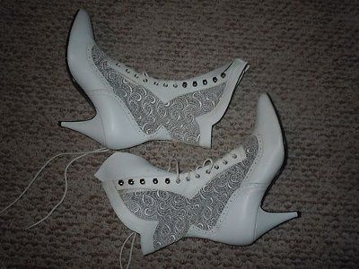 need opinions please, wedding boots