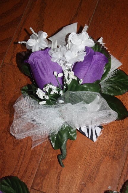 DIY corsage and boutonierres