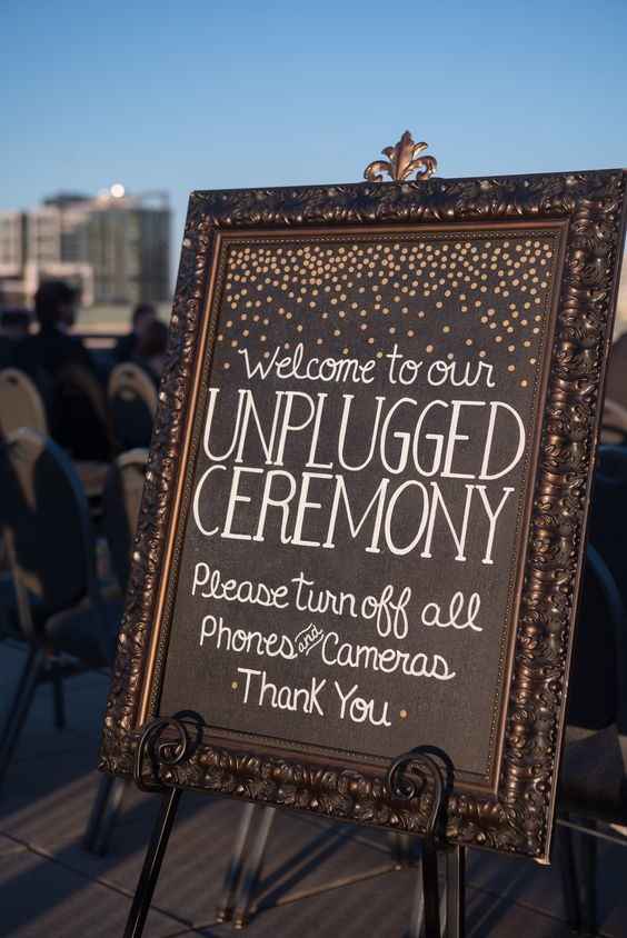 Unplugged ceremony