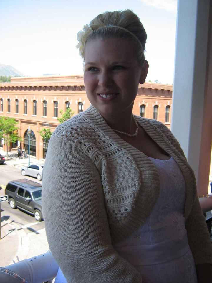 Tied the knot, finally! Pictures :D