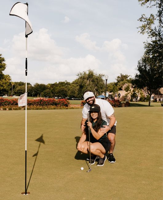 Anyone have engagement photos that are neither cutesy nor glam? - 2