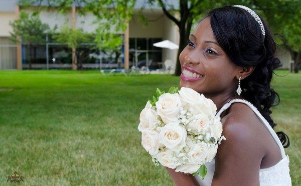 White bridal bouquet?