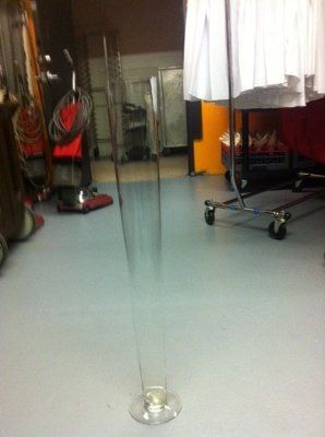 Looking for this particular vase, anywhere to find them online?