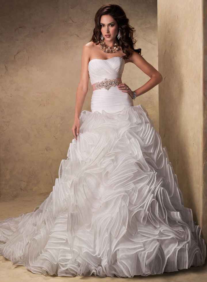 Waiting on my dress, so let me see yours and your accessories!