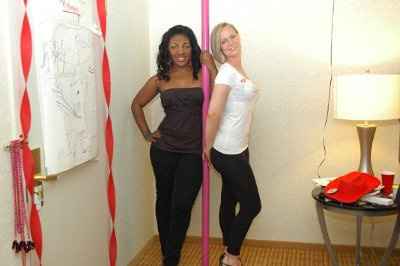 PICS from the bachelorette party (the nice ones :) and bridal shower!!!