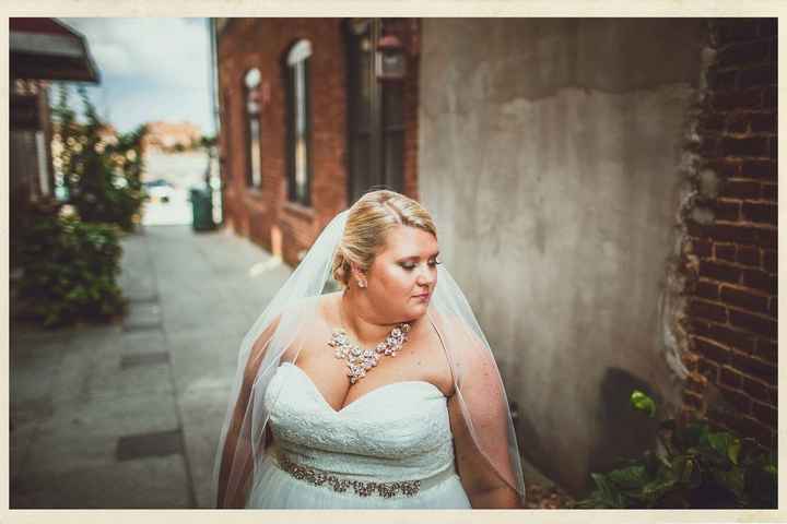 I LOVE my dress!!! Anyone wana share theirs? I'll show you mine!? LOL