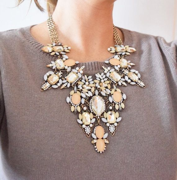Statement necklace