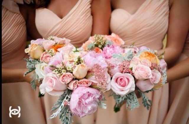 Bridemaids Bouquets - Opinions and Share Yours!
