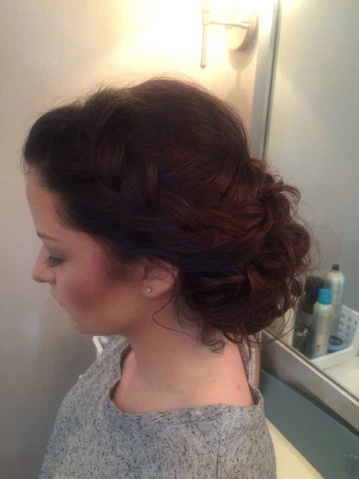 (Maybe) Awkward Situation? Hair/makeup trial.