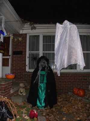 NWR: Halloween Costumes!?