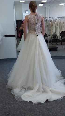 Show me your dress!