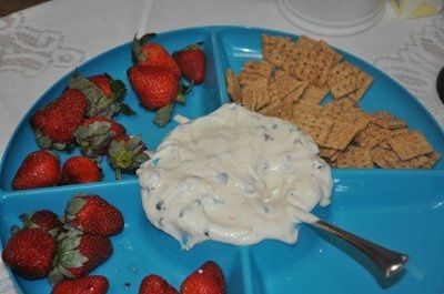 I have very thoughtful, crafty bridesmaids-- PICS of an awesome bridal shower