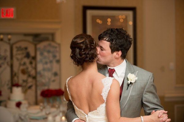 let's see your wedding day hair