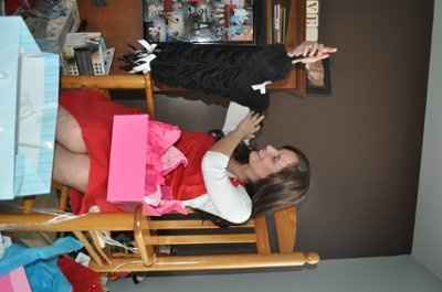 I have very thoughtful, crafty bridesmaids-- PICS of an awesome bridal shower