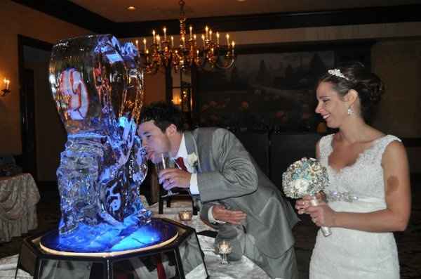 *Married*  Stopping by to share pics