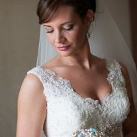 let's see your wedding day hair