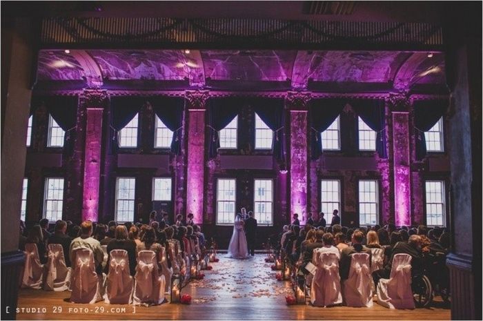 where is your venue? and whats your favirite thing about it?