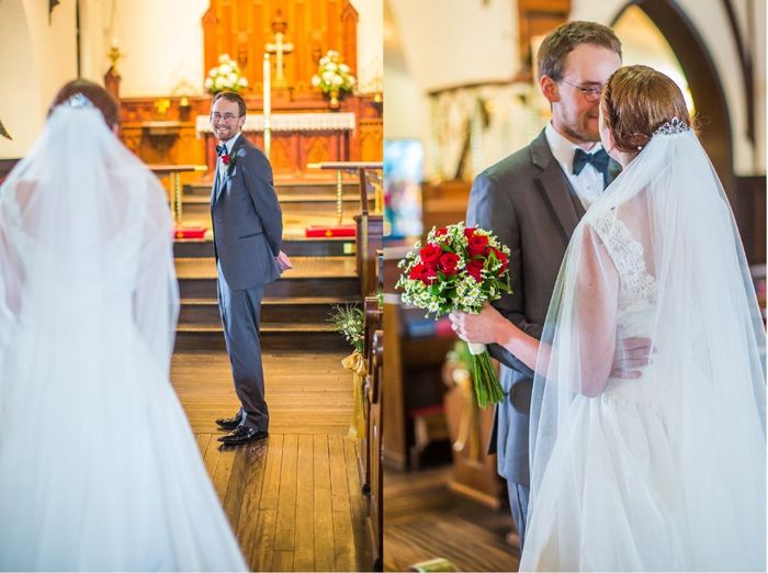 The first look: seriously his smile when he turned around made me melt