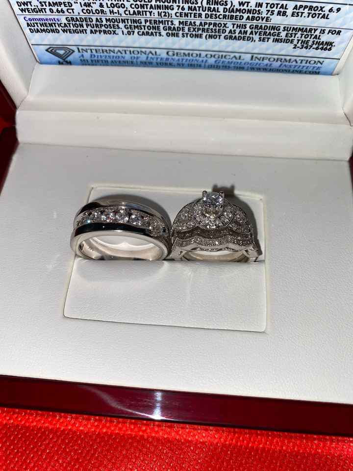 Brides of 2022! Show us your ring! - 1