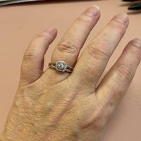 Brides of 2022! Show us your ring! - 1