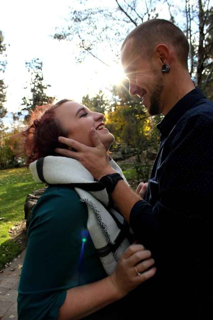 Engagement Photo Pose