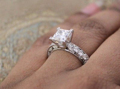 My wedding band came in!!! *pic* Show off your Ring!!!!