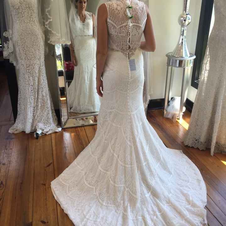 Wedding dress help!