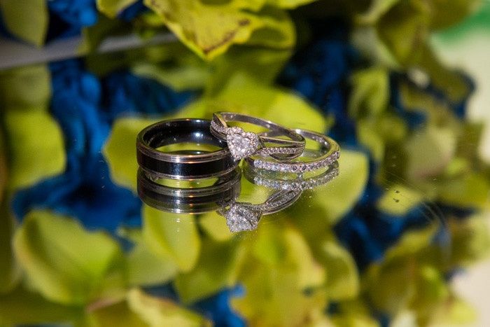 We haven't had any ring porn in awhile...