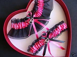 Show me your wedding day accessories