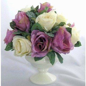 Any ideas for DIY bouquets and centerpieces?