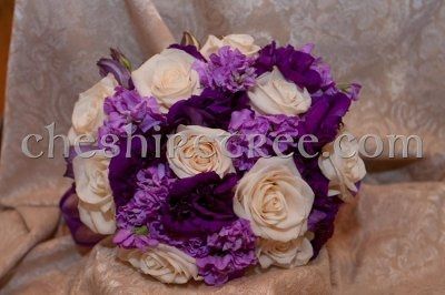 Any ideas for DIY bouquets and centerpieces?