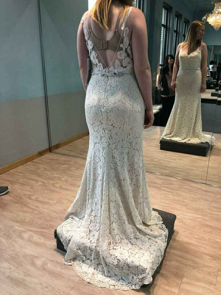 Show me your dress!