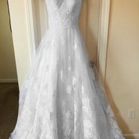 Does your wedding dress have lace, beading, or both? - 1