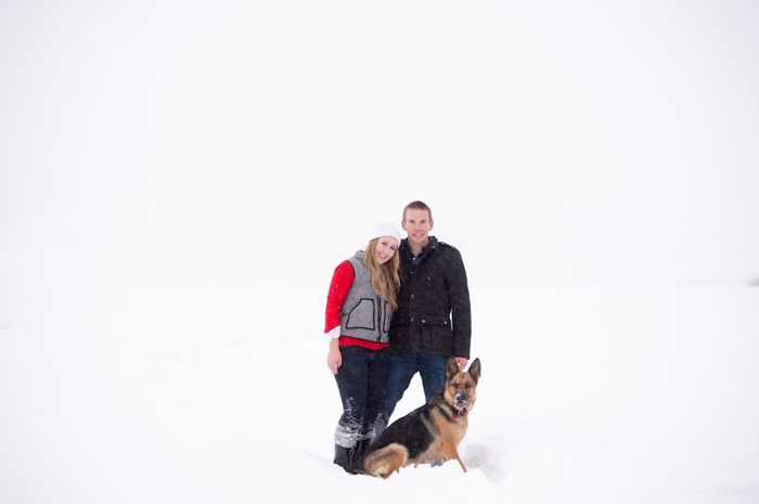 Engagement Photos with Pets: Share Your Tips and Pics!