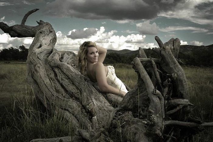 Has any done a trash the dress photo shoot?!?!