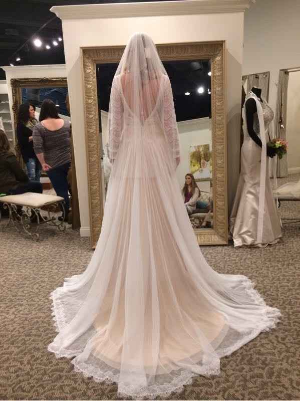 I bought a wedding dress!!