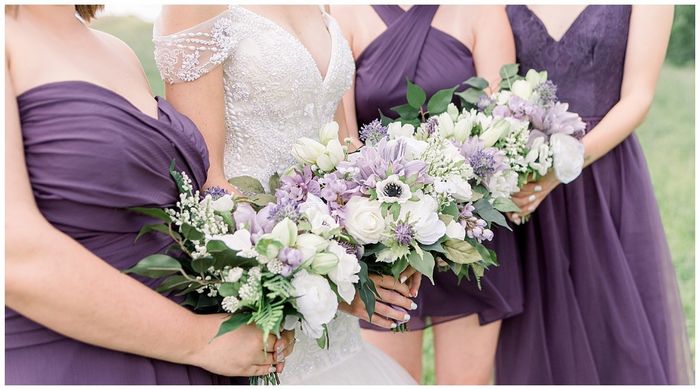 Fresh or artificial floral arrangements?! 3