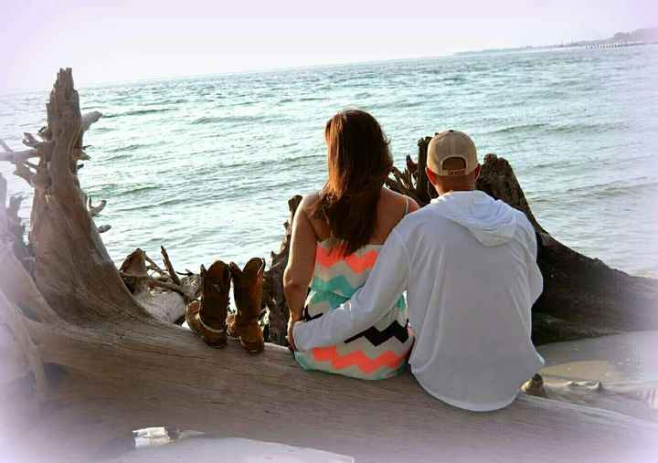 Engagement photo attire