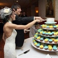 cupcake wedding cake