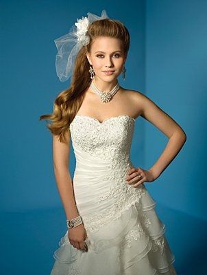 In search of my dream dress!