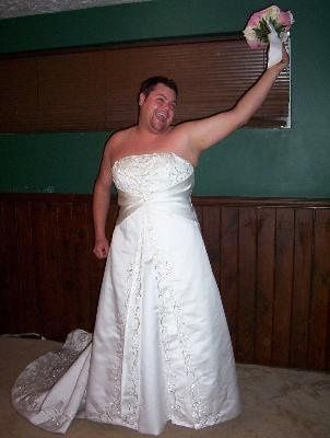 Got some bad pics of dresses?