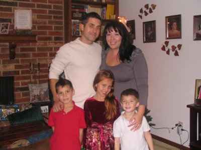 Awww... Look at me and my beautiful family!!